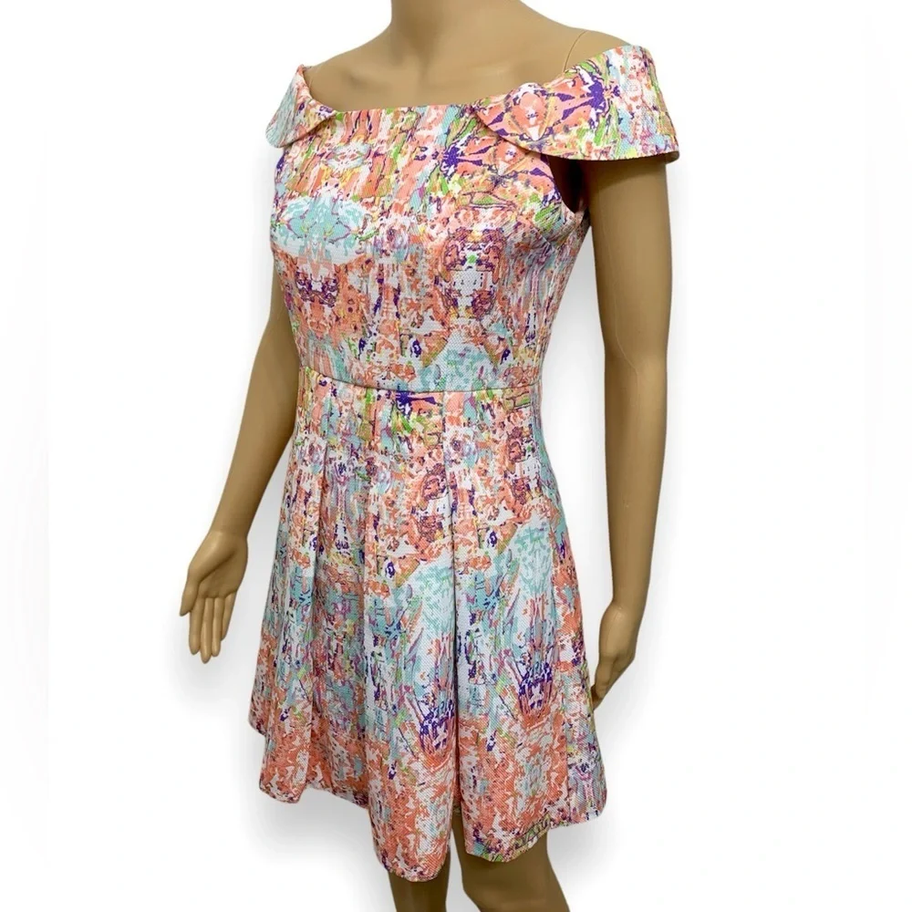 Gianni Bini Orchid Blossom Fit & Flare Pleated Cocktail Mini Dress Size S - Picture 3 of 14